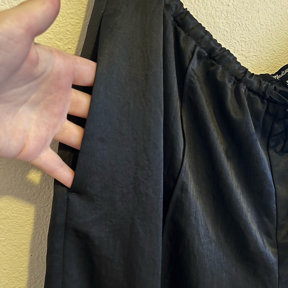 Madewell Black Satin Drawstring Wide-Leg Pants - Picture 4 of 8